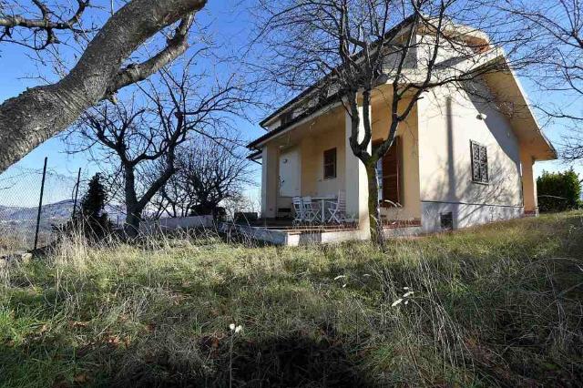 Casa indipendente in Roccafluvione, Roccafluvione - Foto 1