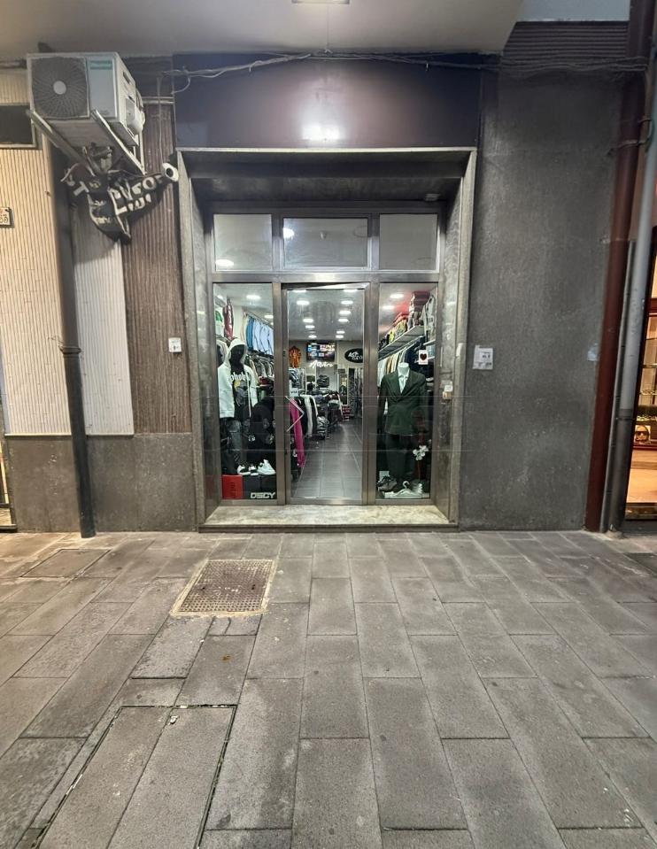 Palazzina commerciale in , Mercato San Severino, {3} - Foto 1