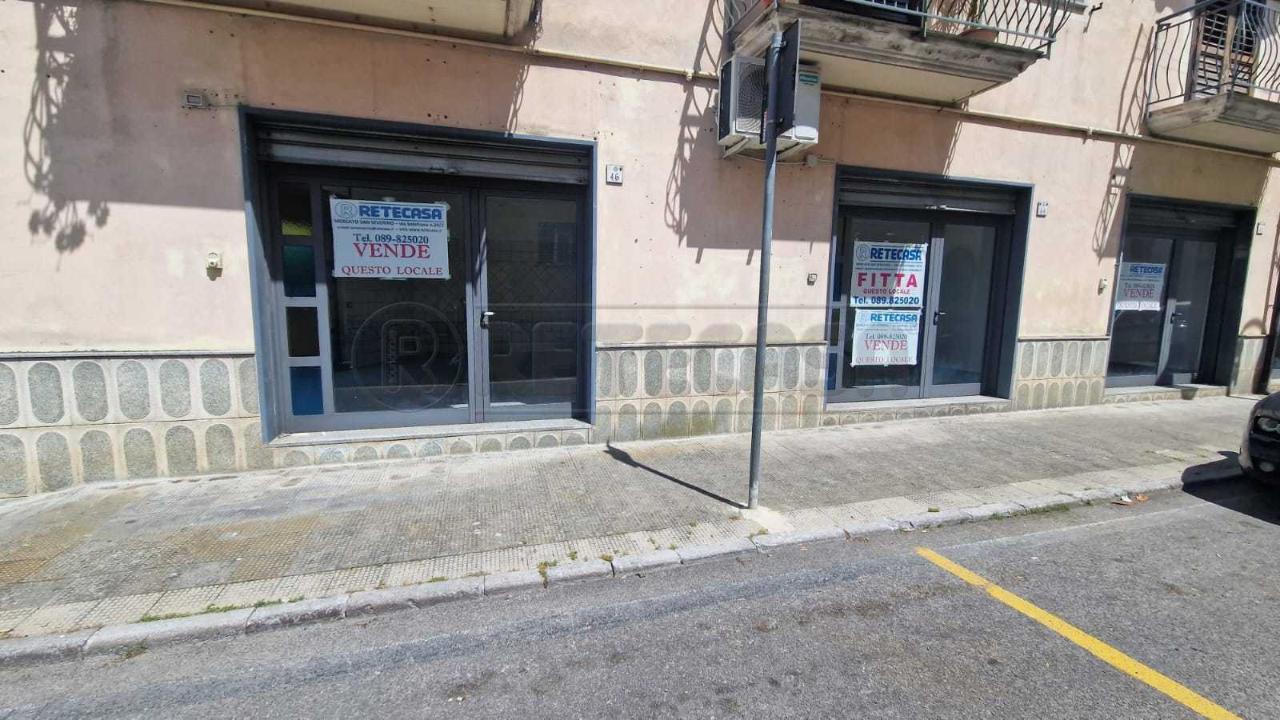 Palazzina commerciale in , Mercato San Severino, {3} - Foto 2