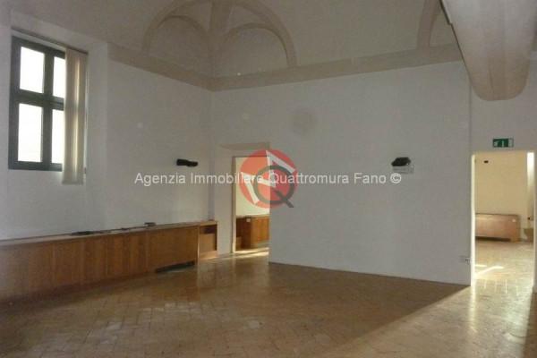 Negozio in Via Montevecchio, Fano, {3} - Foto 2