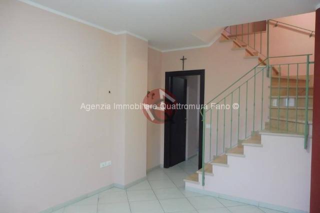 Terraced house in Via Flaminia, Fano - Photo 1