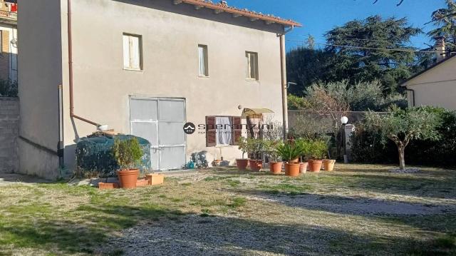 Villa in {3}, Via Enrico Fermi , - Foto 1