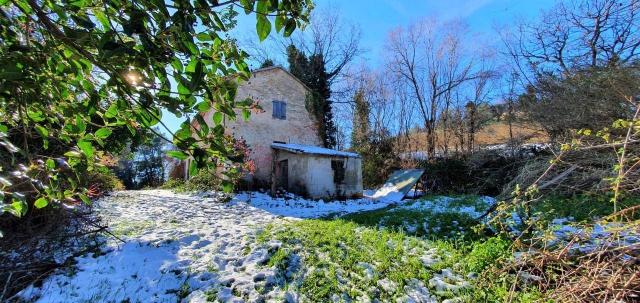 Country house or cottage in Località Montegiove, Fano - Photo 1