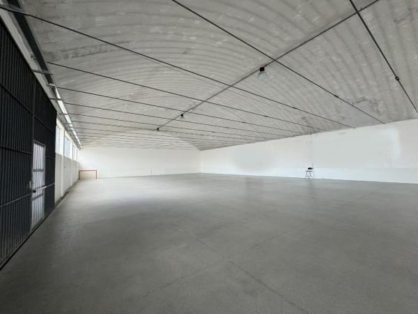 Capannone in , Pesaro, {3} - Foto 1