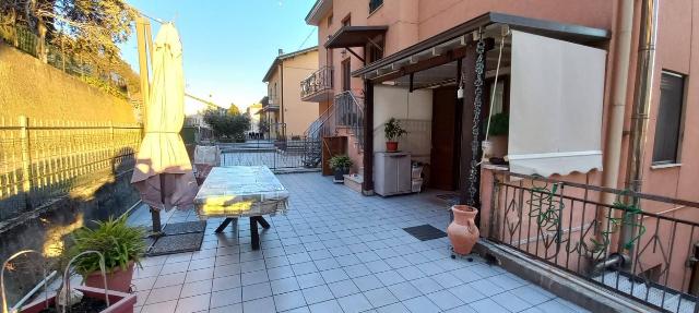 Wohnung in Corso 21 Gennaio, Vallefoglia - Foto 1