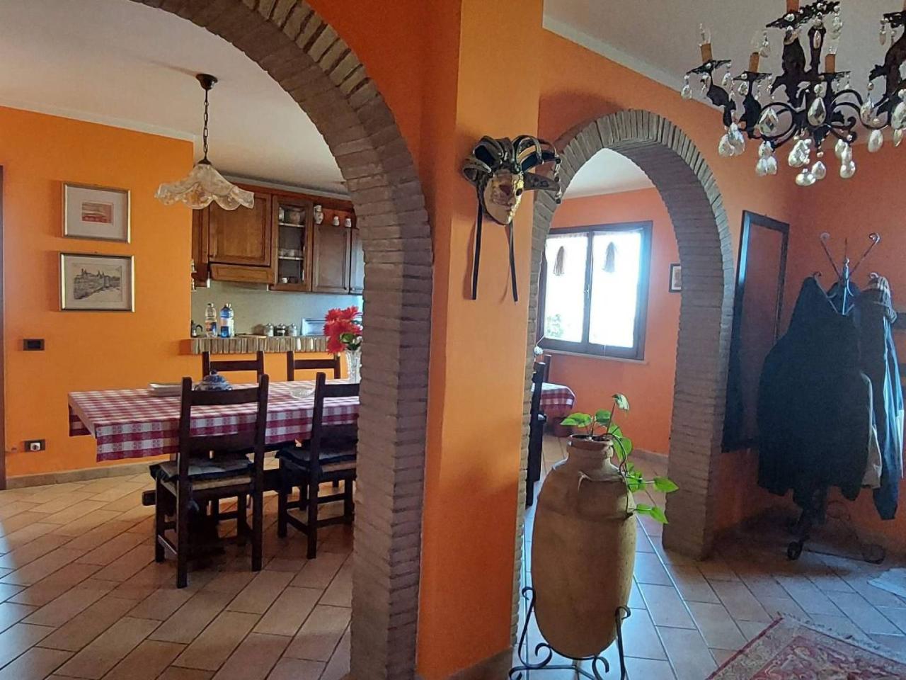 Casa indipendente in vendita a Vallefoglia