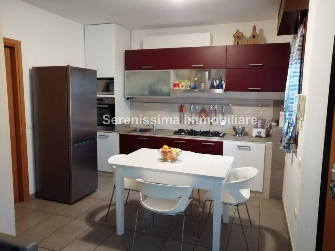 Appartamento in vendita a Montecalvo In Foglia