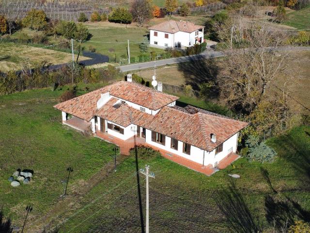 Villa in Strada Provinciale per Sarezzano, Tortona - Foto 1