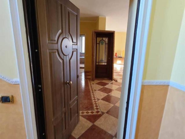 3-room flat, Marcianise - Photo 1