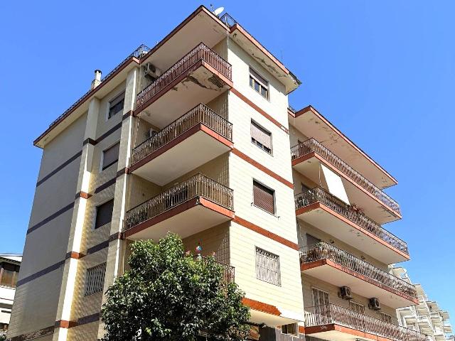 3-room flat in Via Mario Sena 27, Maddaloni - Photo 1