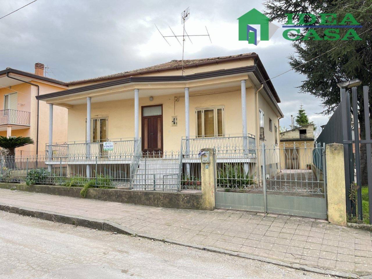 Villa in vendita a Vitulazio