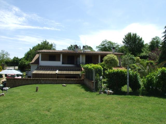 Villa in Strada Statale 311, Nepi - Foto 1