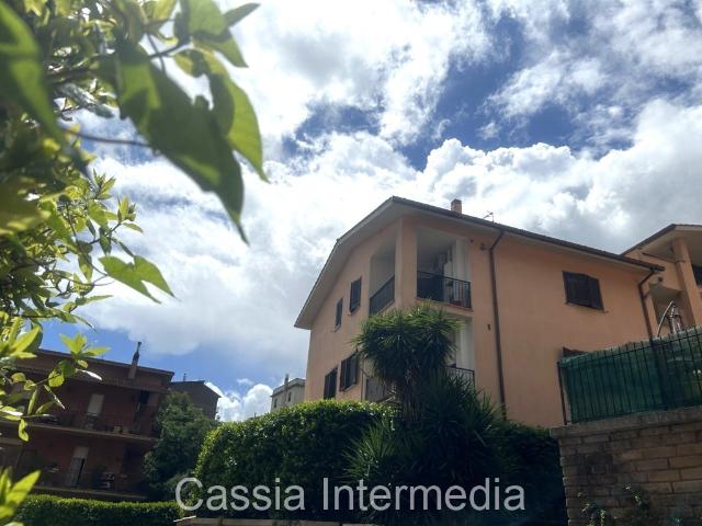 4-room flat in Via Marco Polo 60, Rignano Flaminio - Photo 1