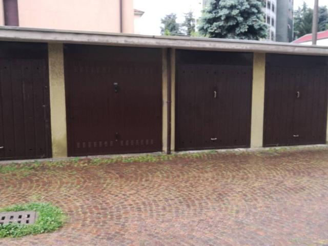 Garage or car box in {3}, Via Bernardino Luini - Photo 1