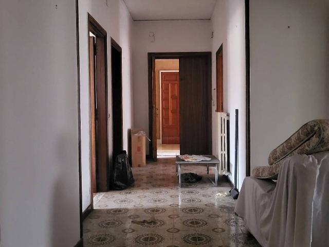 Vierzimmerwohnung in Via Circumvallazione, Casapulla - Foto 1