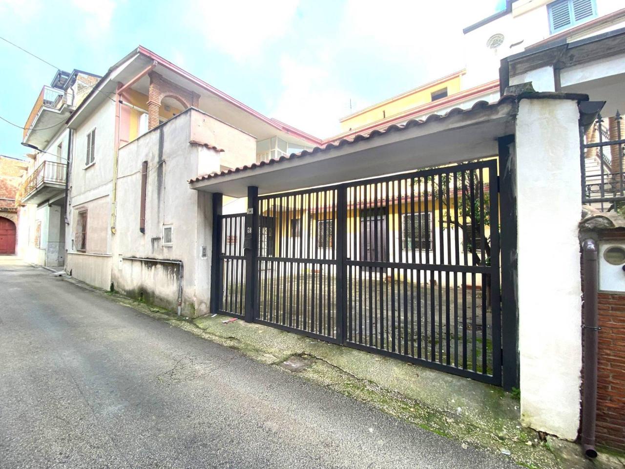 Villa in vendita a Macerata Campania