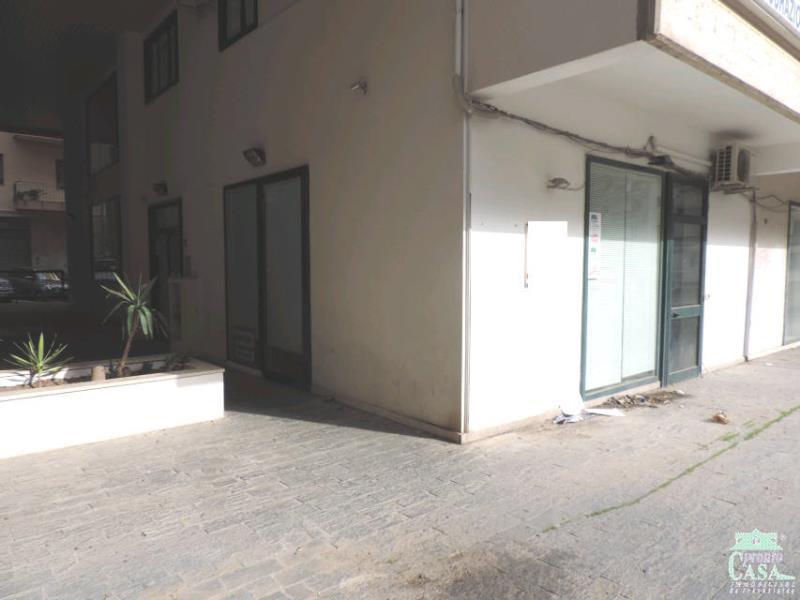 Locale commerciale in , Ragusa, {3} - Foto 2
