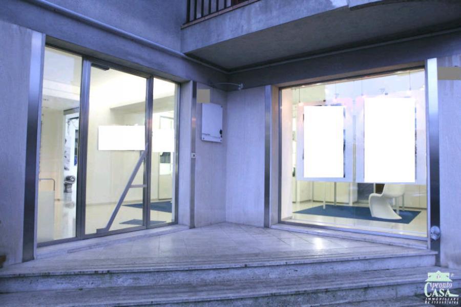 Locale commerciale in , Ragusa, {3} - Foto 1