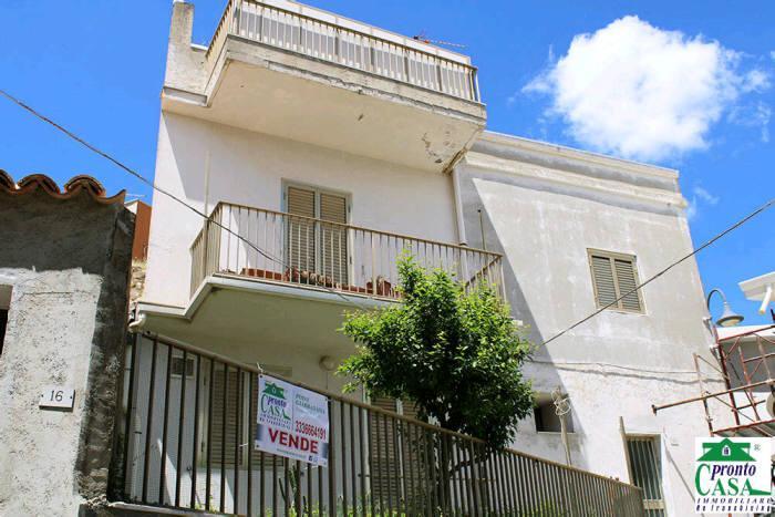 Casa indipendente in vendita a Giarratana
