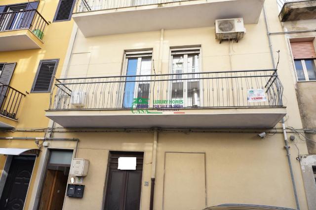 3-room flat, Ragusa - Photo 1