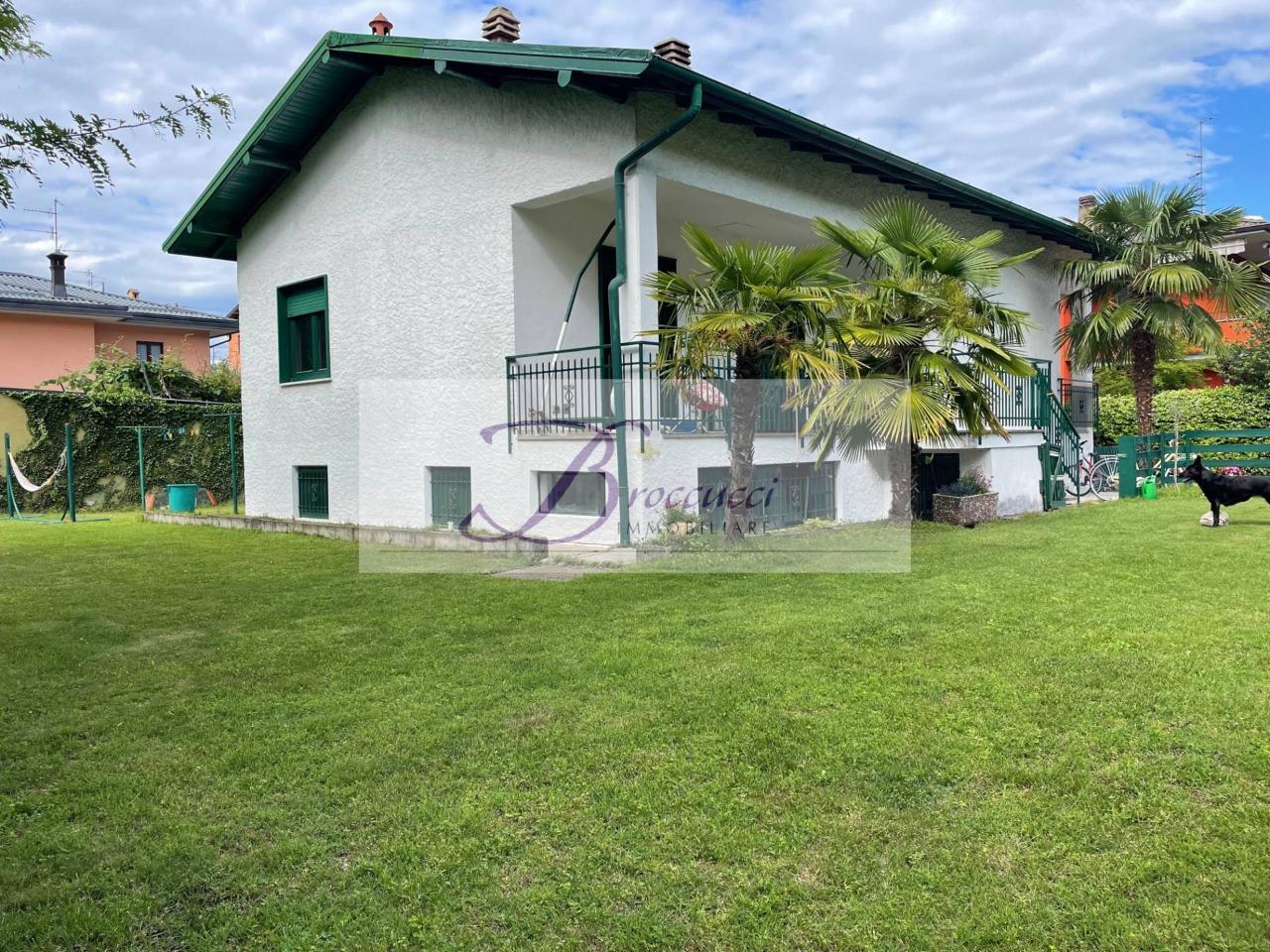 Villa in vendita a Induno Olona