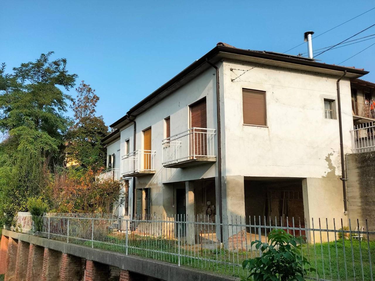 Casa indipendente in vendita a Chiusano D'Asti