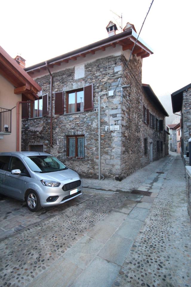 Casa indipendente in vendita a Cannobio
