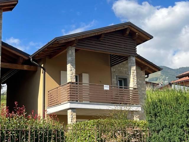 Mansion in Via Don Bartolomeo Calzaferri 5, Clusone - Photo 1