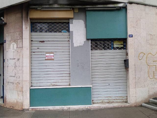 Geschäft in Viale dei Campi Elisi 38, Trieste - Foto 1