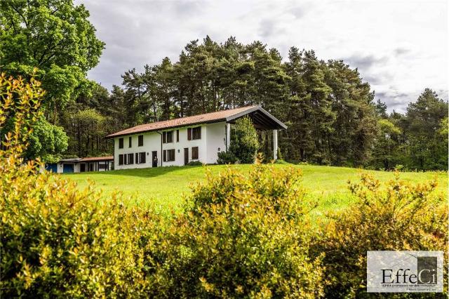 Mansion in Via Valle del Sole, Taino - Photo 1