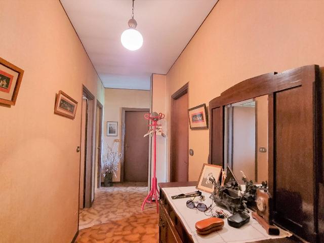 Apartament in {3}, Via Roeto - Photo 1