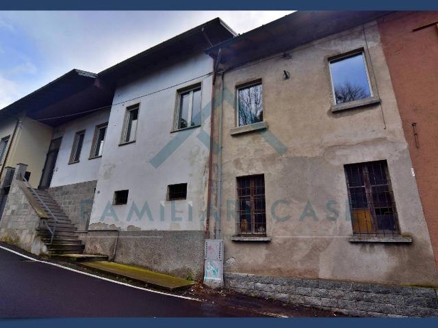 Casa indipendente in Via Vittorio Veneto, Travedona-Monate - Foto 1