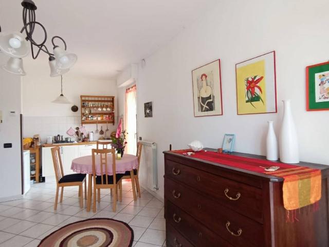 4-room flat in Viale 8 Marzo 5, Trecastelli - Photo 1