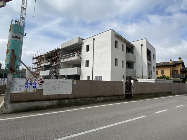 3-room flat in Strada La Rizza, Castel d'Azzano - Photo 1