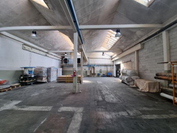 Capannone in , Gallarate, {3} - Foto 2