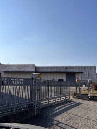 Capannone in , Dormelletto, {3} - Foto 1