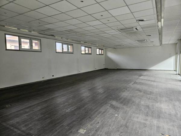 Negozio in Via Varese, Gallarate, {3} - Foto 2