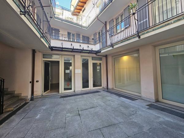 Negozio in , Gallarate, {3} - Foto 2