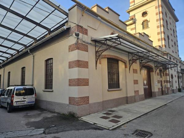 Ufficio in Corso Leonardo da Vinci 48, Gallarate, {3} - Foto 2