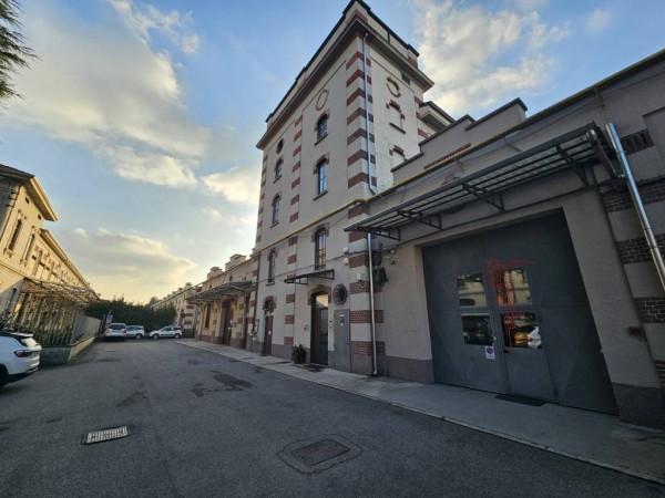 Ufficio in Corso Leonardo da Vinci 48, Gallarate, {3} - Foto 2