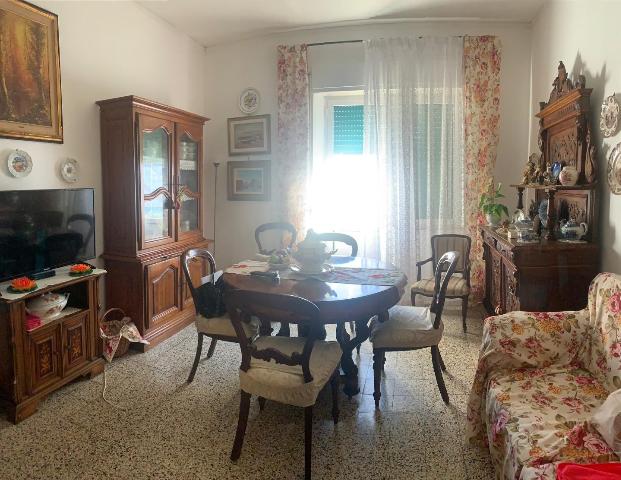 Vierzimmerwohnung, Piombino - Foto 1