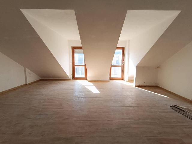 Penthouse in Via Trieste, San Nicola la Strada - Foto 1