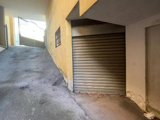 Garage or car box in {3}, Via Martiri del Dissenso - Photo 1