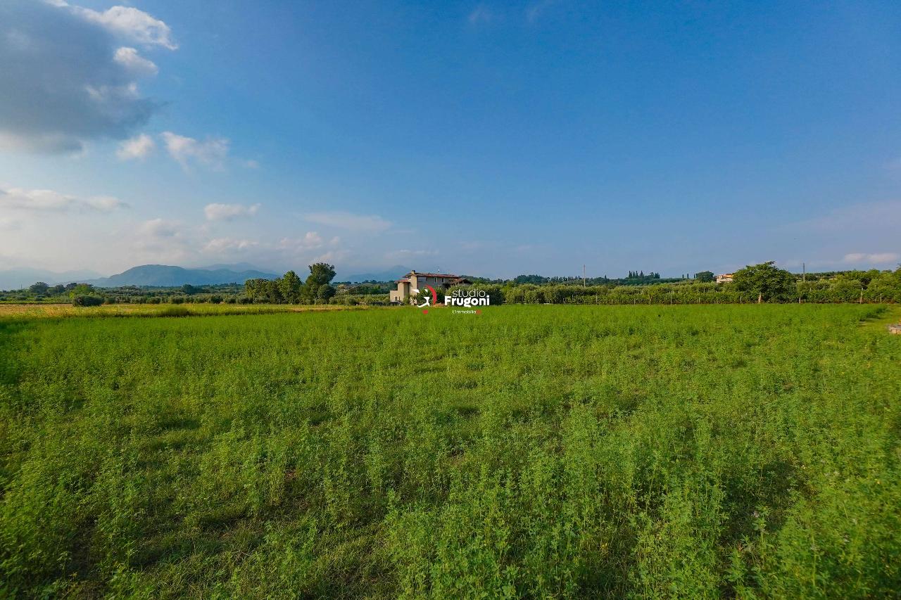 Terreno edificabile in vendita a Puegnago Sul Garda
