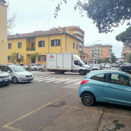 Ufficio in Via Roma 30, Pomezia, {3} - Foto 2