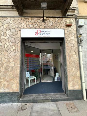 Shop in {3}, Corso Casale 114 - Photo 1