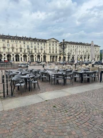 Geschäft in Piazza Vittorio 16, Torino - Foto 1