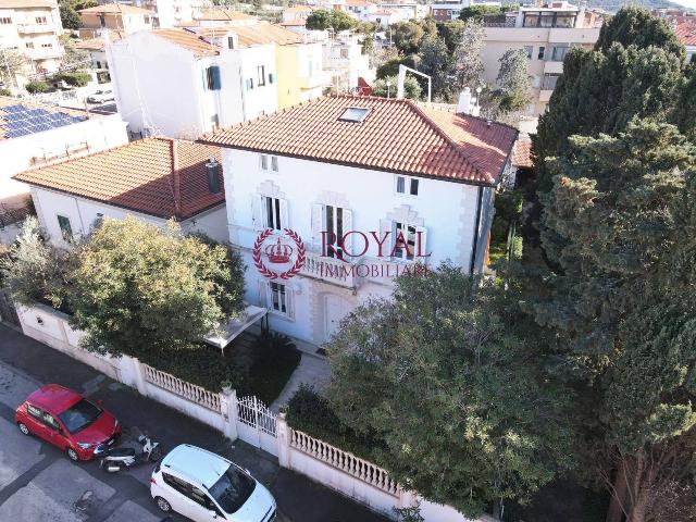 Villa in {3}, Via dell'Elba - Foto 1