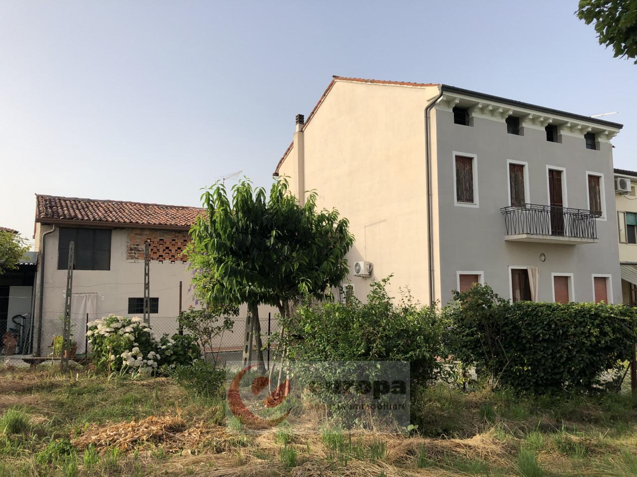 Villa a schiera in vendita a Vicenza