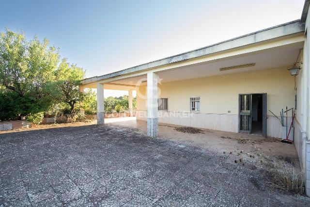 Mansion in Strada Guardariello 40, Martina Franca - Photo 1